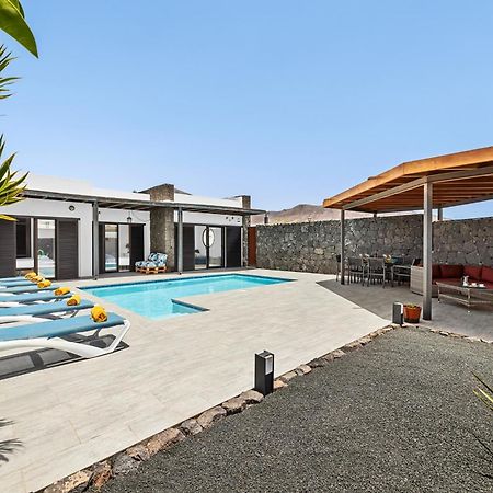 3 Bedroom Villa With Private Pool Close To Papagayo Beach 플라야블랑카 외부 사진