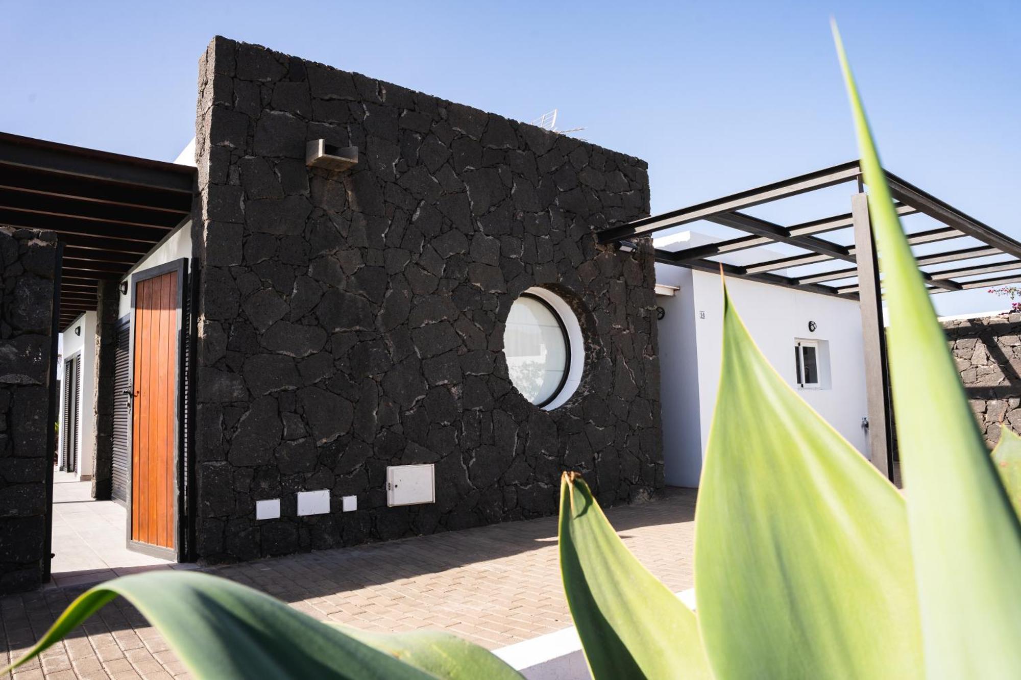 3 Bedroom Villa With Private Pool Close To Papagayo Beach 플라야블랑카 외부 사진