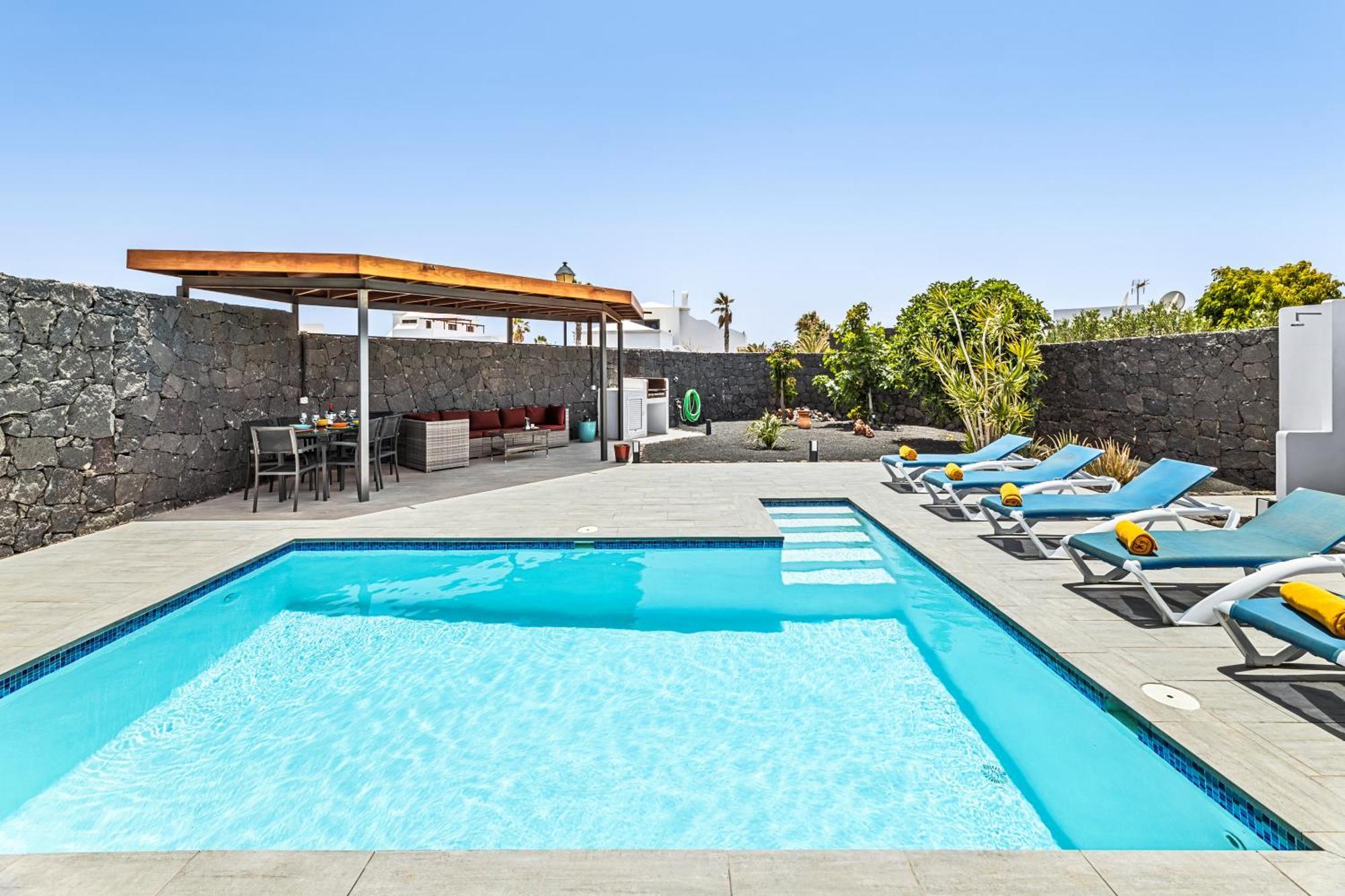 3 Bedroom Villa With Private Pool Close To Papagayo Beach 플라야블랑카 외부 사진